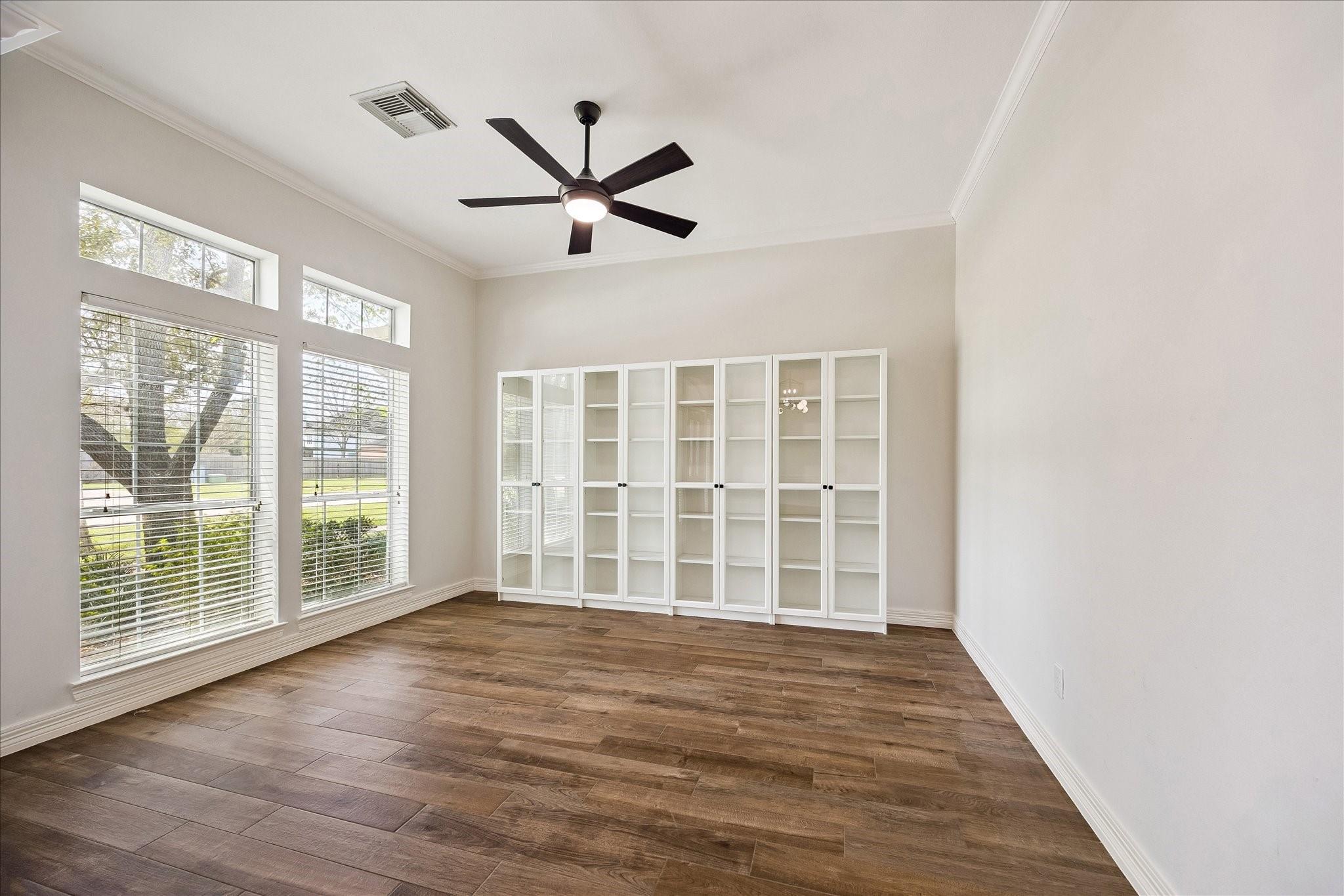 8911 S Fitzgerald Way