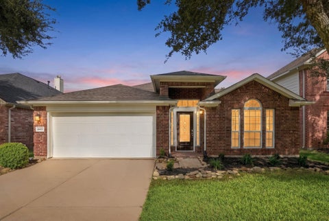Photo of 24422 Ranchwood Springs Lane, Katy, TX 77494 (MLS # 42258931)