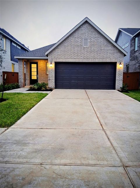 Photo of 1047 Blue Stone Dr, Beasley, TX 77417 (MLS # 45693020)