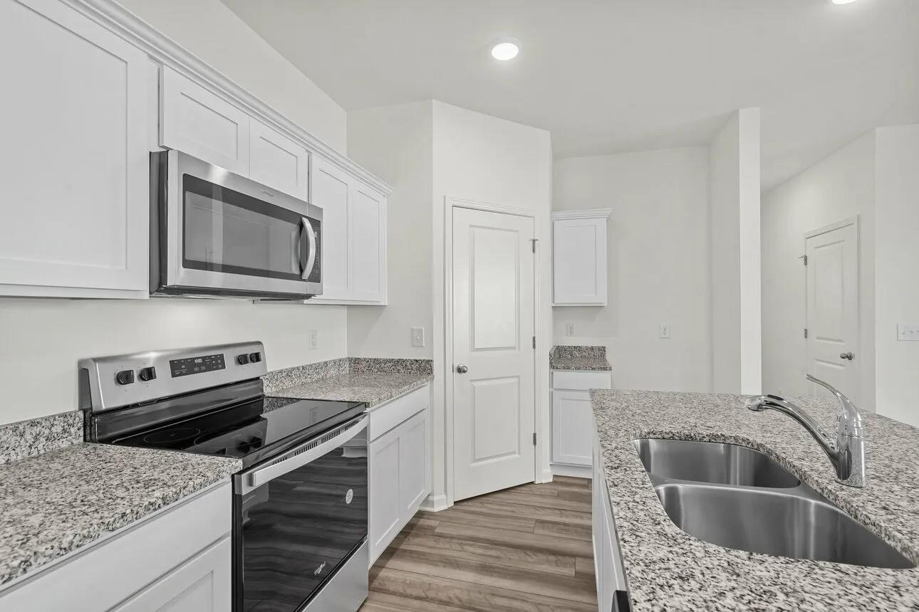 2514 Evergreen Falls Drive