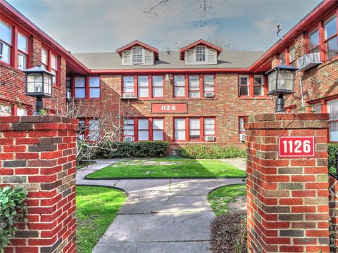 Photo of 1126 Berthea Street #11, Houston, TX 77006 (MLS # 5884964)