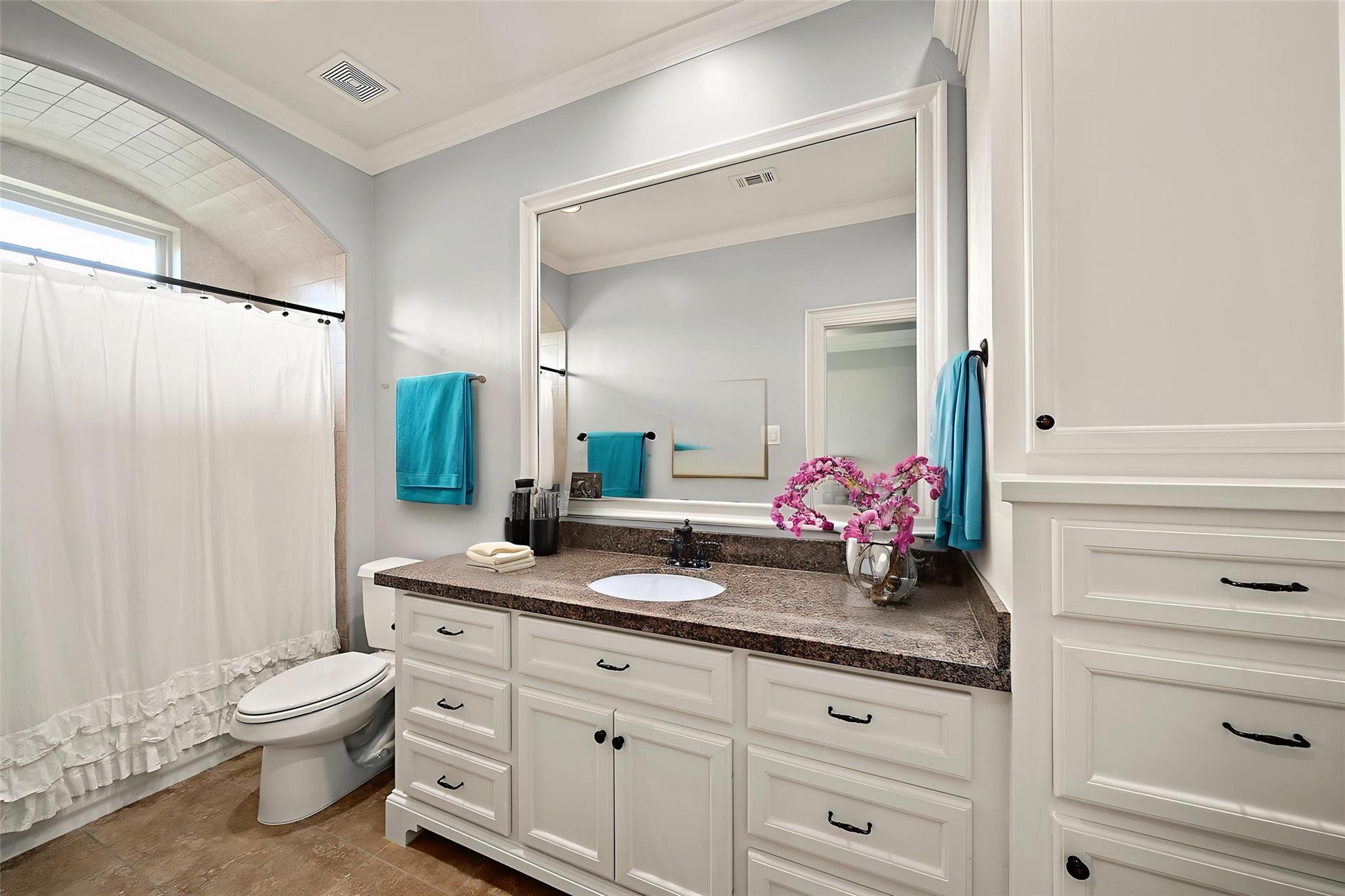 10506 Pebblecreek Crossing