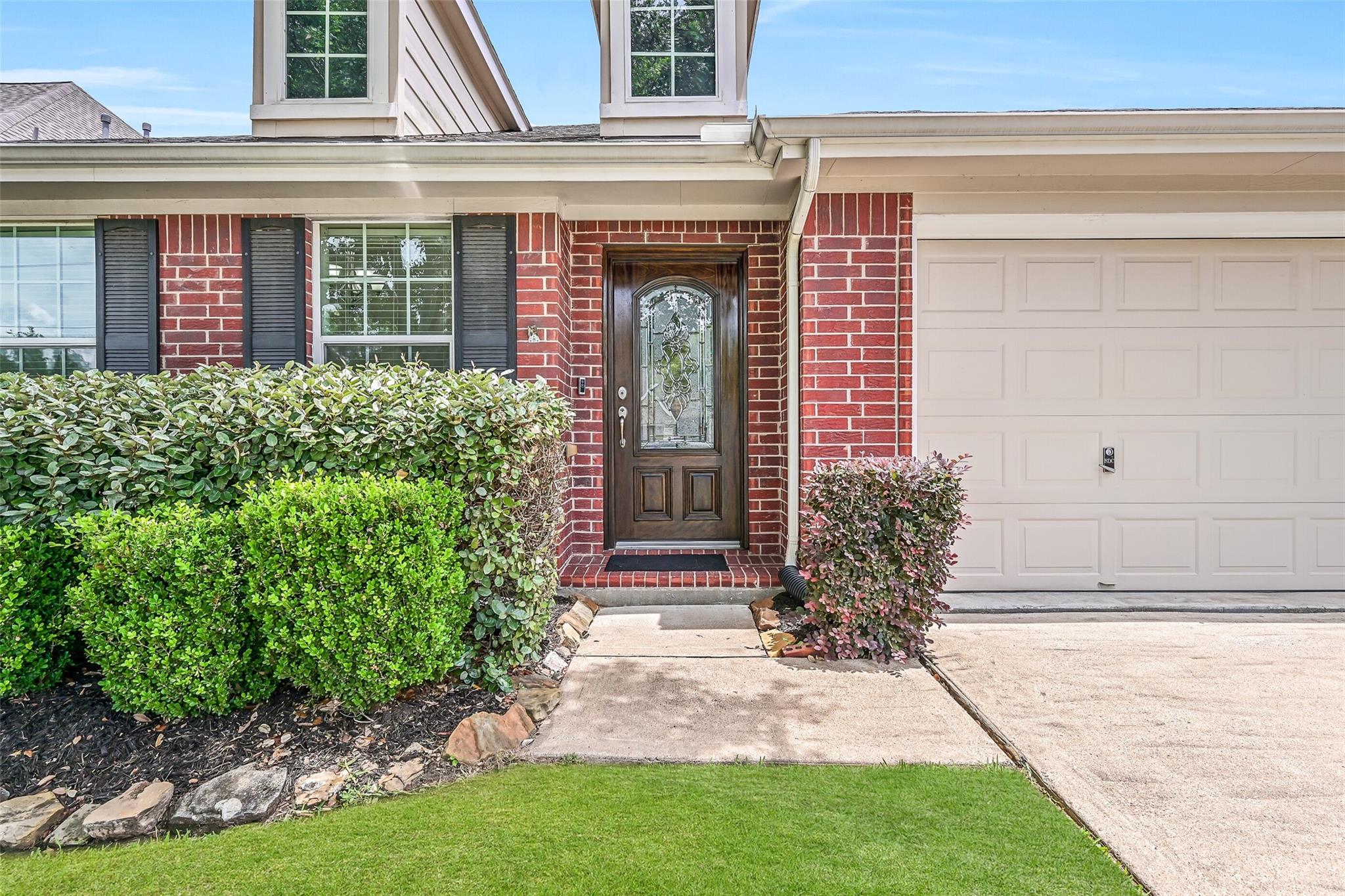 318 Lake Line Drive