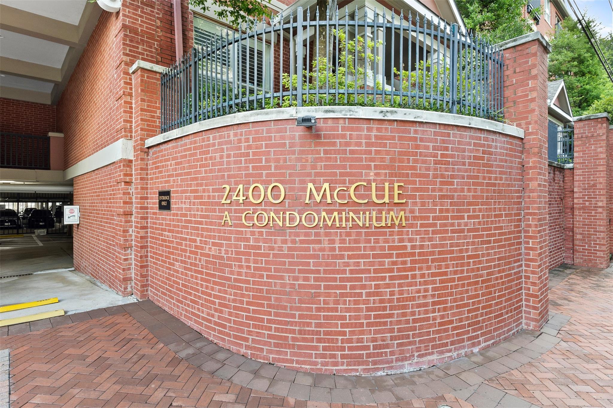2400 Mccue Road 312
