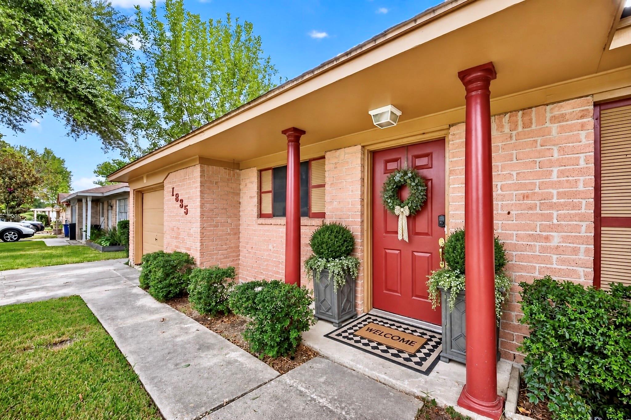 1835 Wren Drive