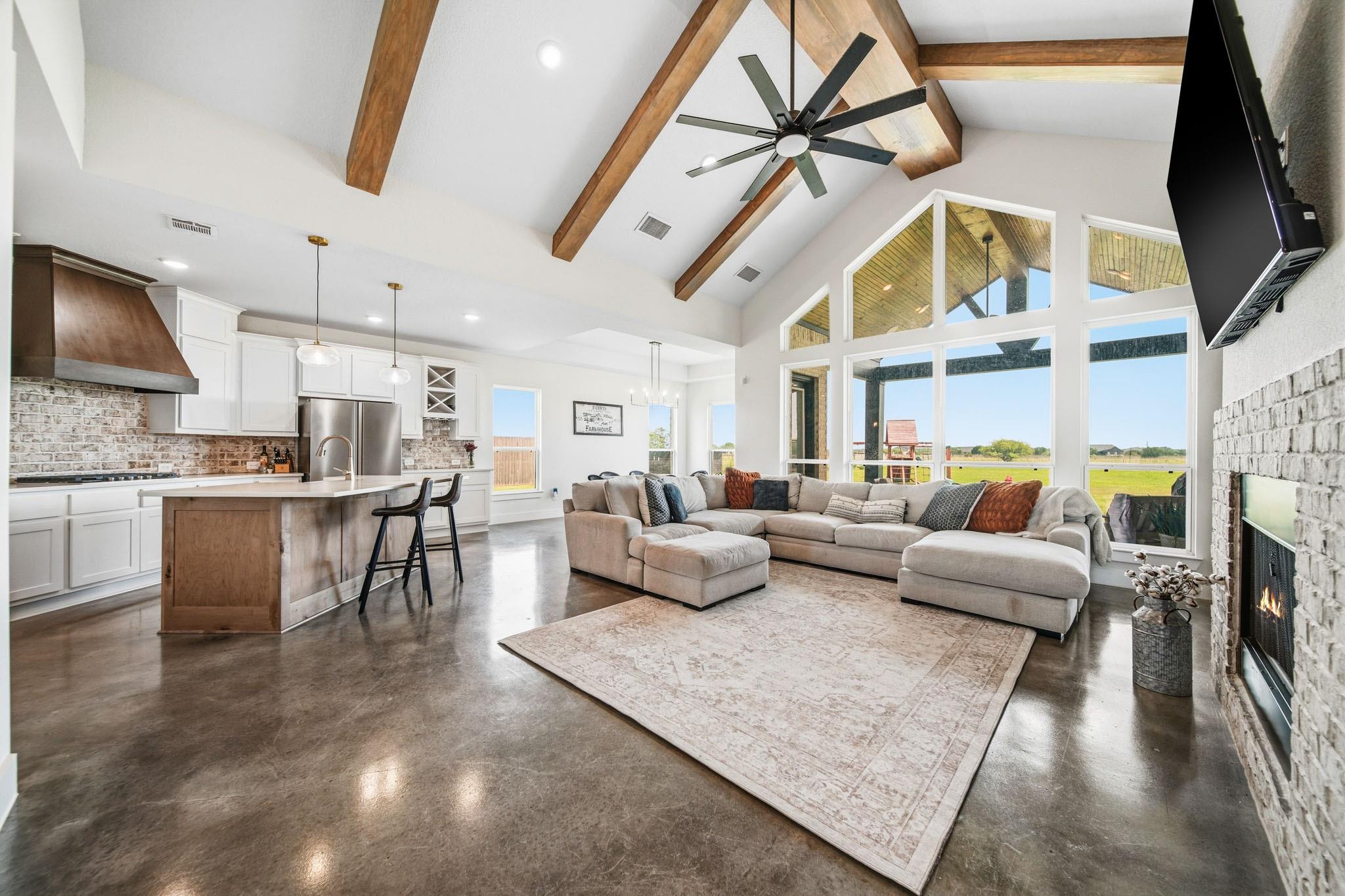 15757 County Road 272