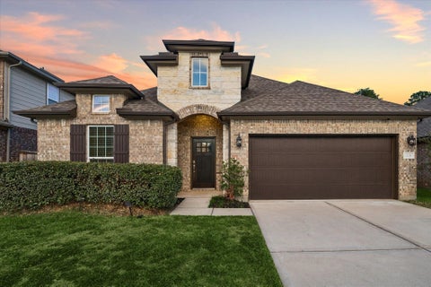 Photo of 1924 Canyon Live Oak Street, Conroe, TX 77304 (MLS # 26392805)