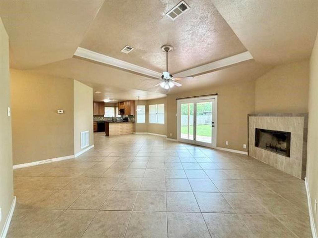 Photo of 127 Timbercreek Lane, Lumberton, TX 77657 (MLS # 67808268)