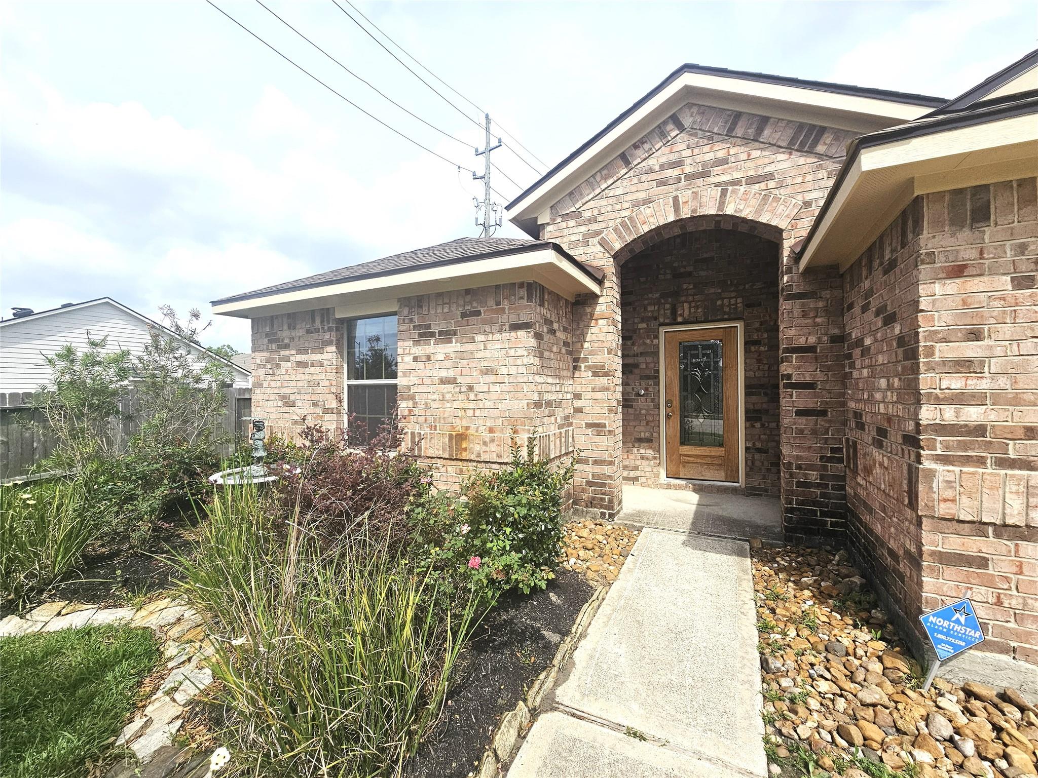 2911 Lincolns Meadow Drive