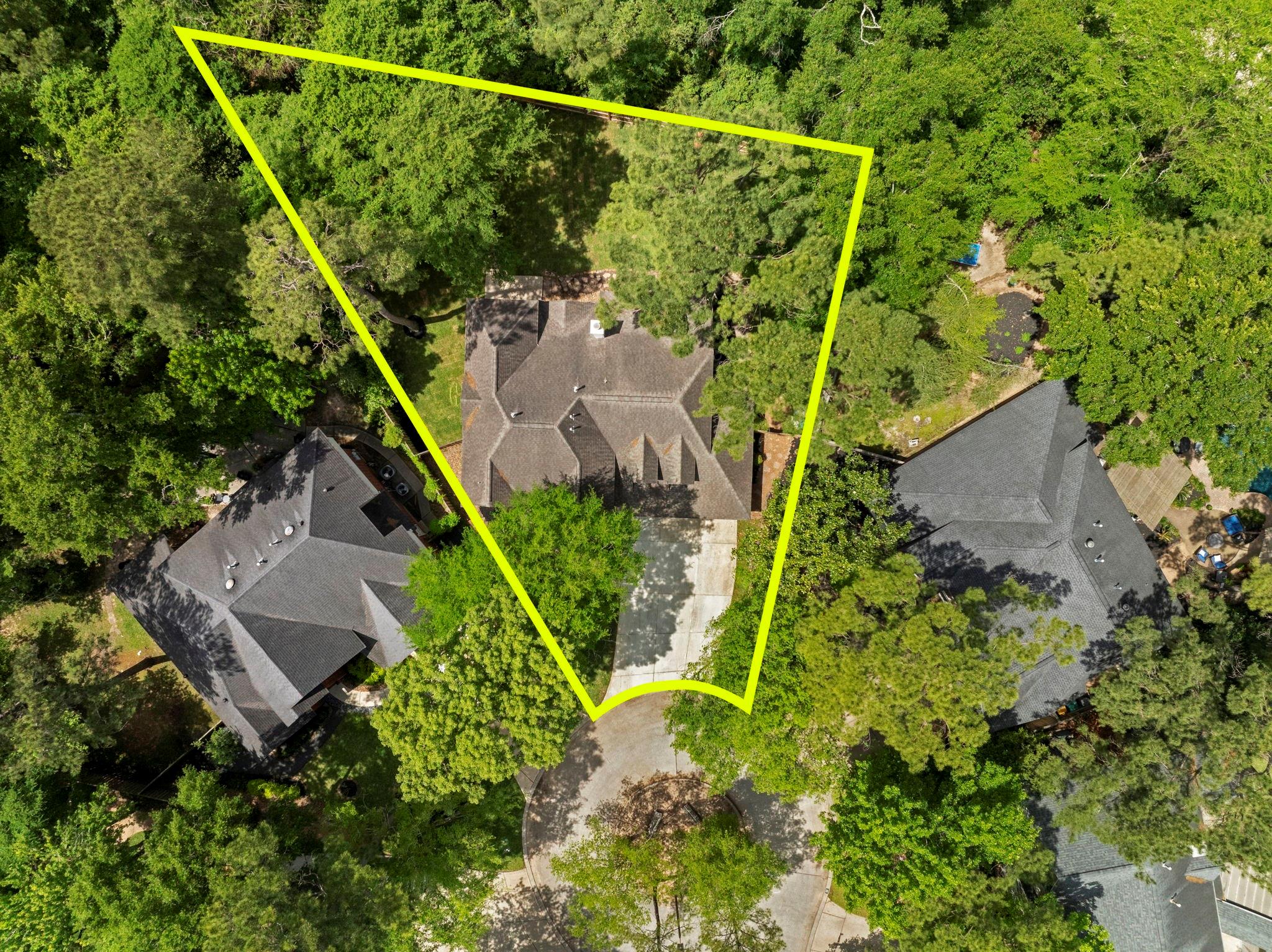 35 Classic Oaks Place