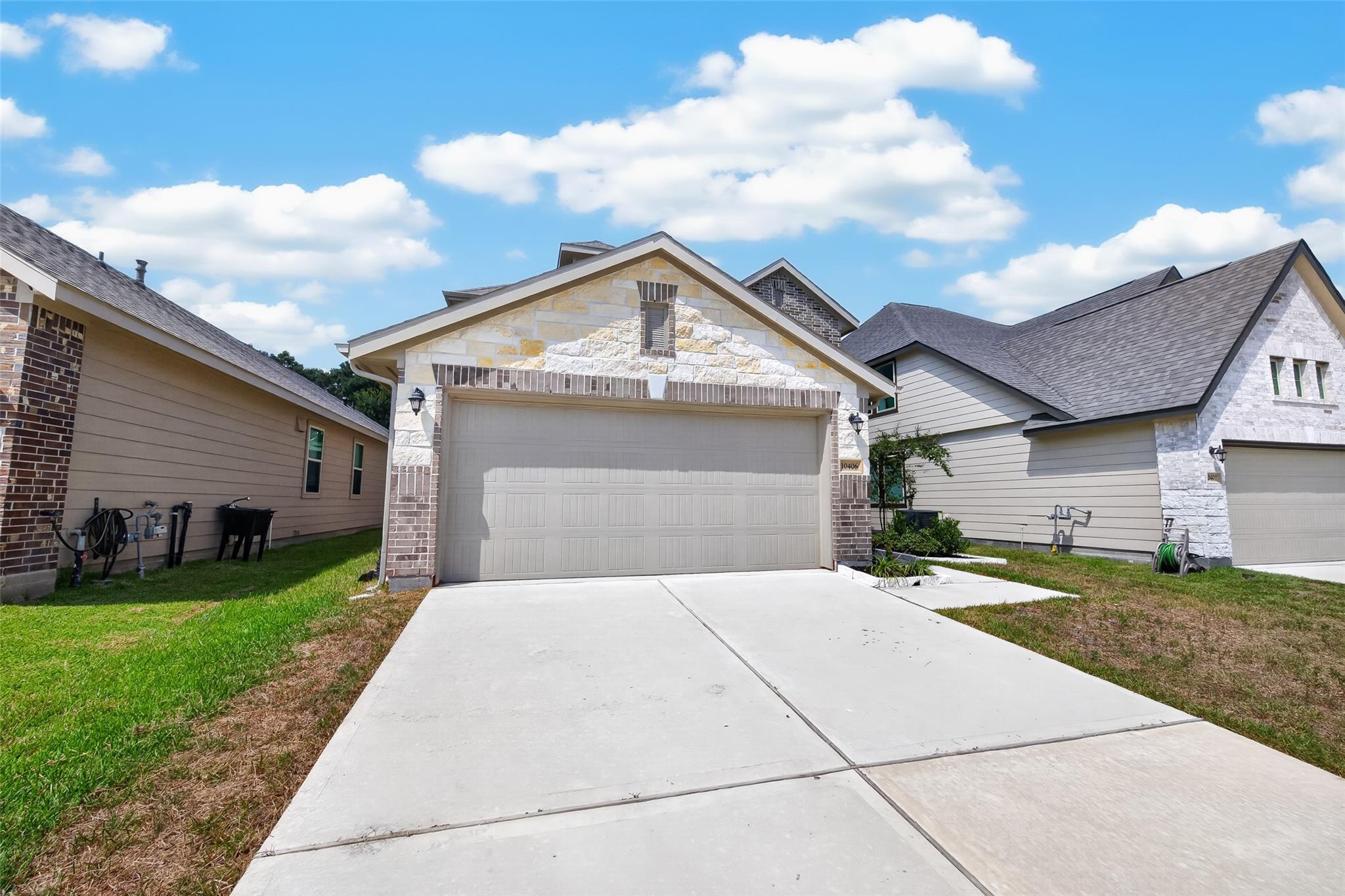 10406 Astor Point Trail