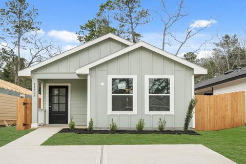 Photo of 11923 Detar Court, Willis, TX 77378 (MLS # 36678666)