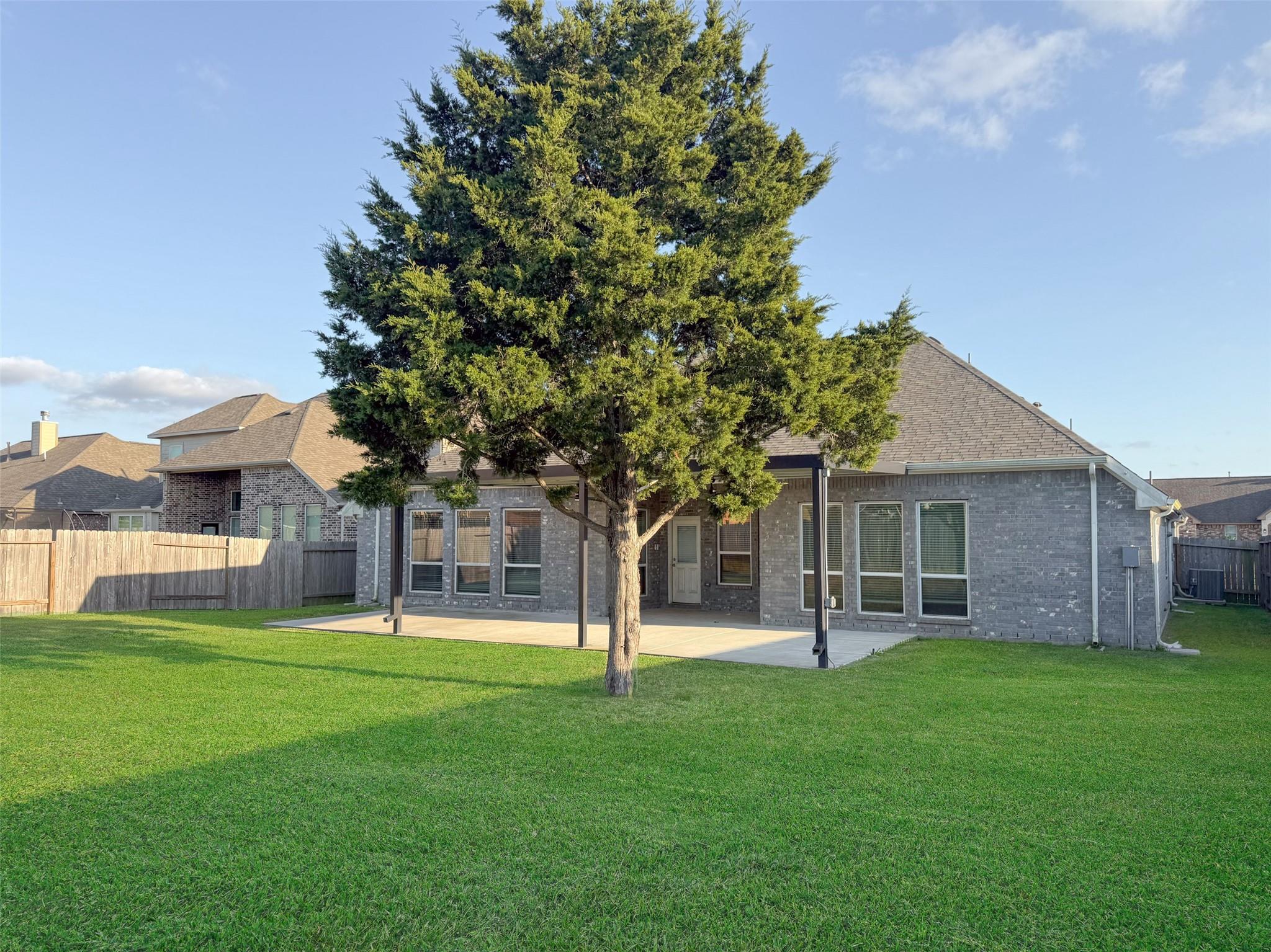 1524 N Blue Bonnet Lane