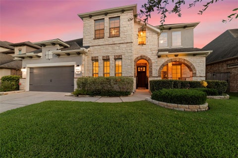 Homes For Sale - 13411 Alpine Mountain Lane<br/> Tomball, TX 77377
