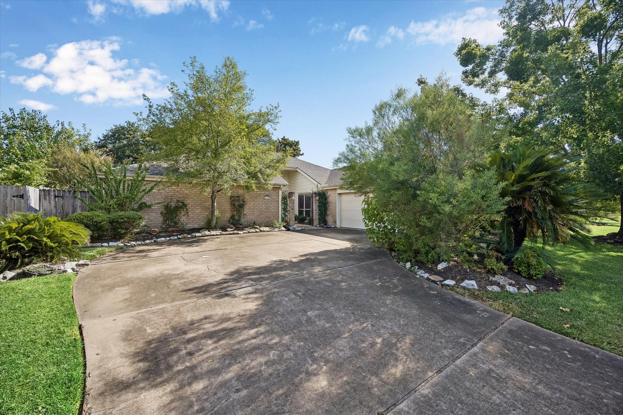 12107 Burgoyne Drive