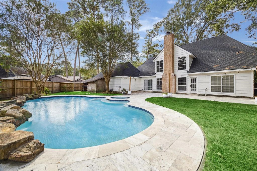 Photo of 2611 Parkdale Drive, Kingwood, TX 77339 (MLS # 74128360)
