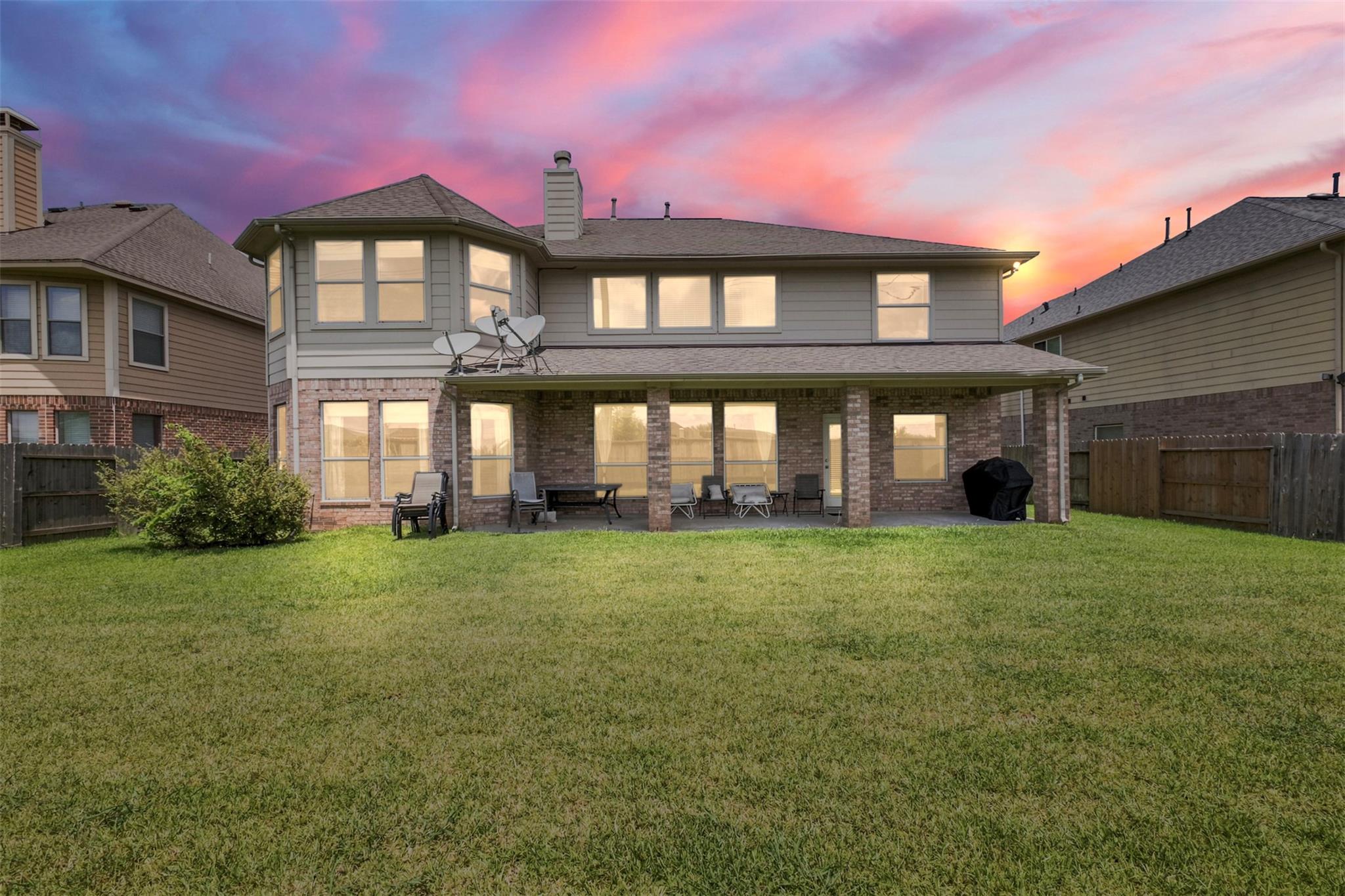 21811 Honeysuckle Grove Lane