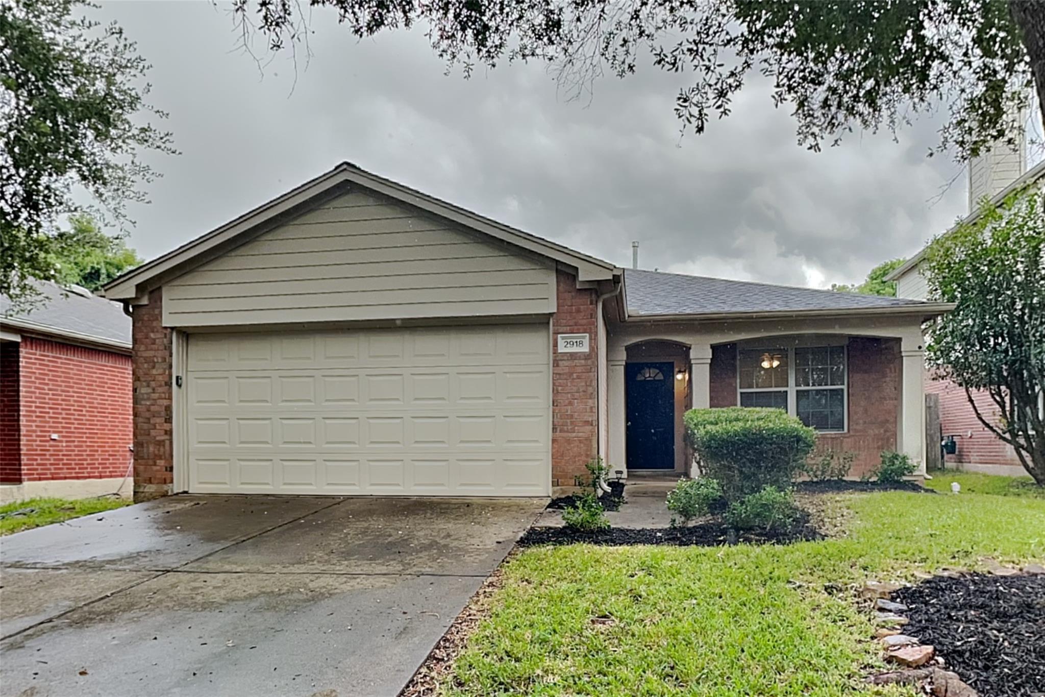 2918 Bison Bluff