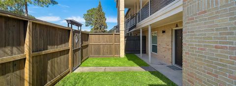 Photo of 16311 Luzerne Drive #L330D, Houston, TX 77070 (MLS # 42022307)