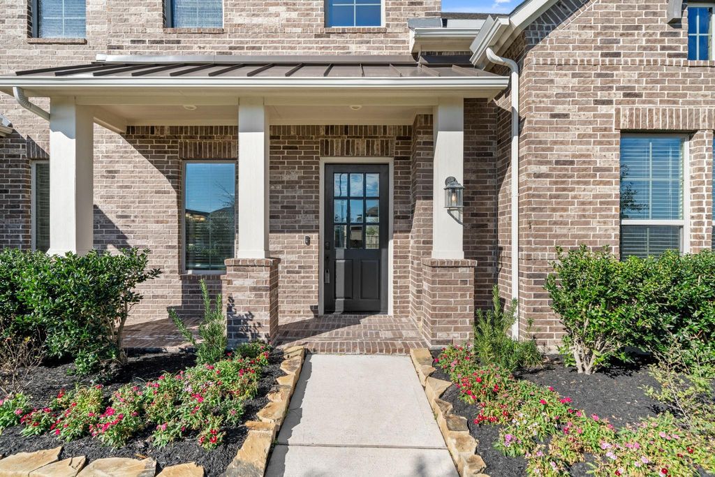 Photo of 18935 Wild Thornberry Drive, Tomball, TX 77377 (MLS # 79867302)
