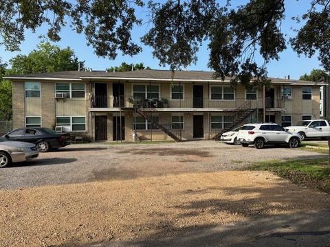 Photo of 3502 Campbell Street #4, Houston, TX 77026 (MLS # 34840611)