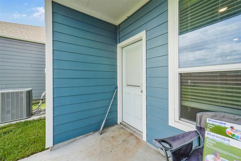 Tiny photo for 21062 Garden Palm Drive, Cypress, TX 77433 (MLS # 12854710)