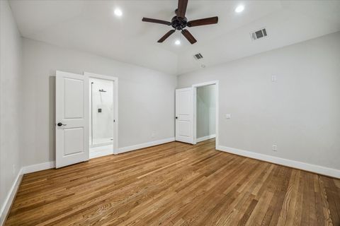 Tiny photo for 2219 Mckee Street, Houston, TX 77009 (MLS # 27091092)