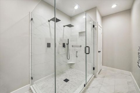 Tiny photo for 2219 Mckee Street, Houston, TX 77009 (MLS # 27091092)