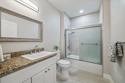 Tiny photo for 2219 Mckee Street, Houston, TX 77009 (MLS # 27091092)