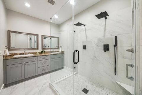 Tiny photo for 2219 Mckee Street, Houston, TX 77009 (MLS # 27091092)