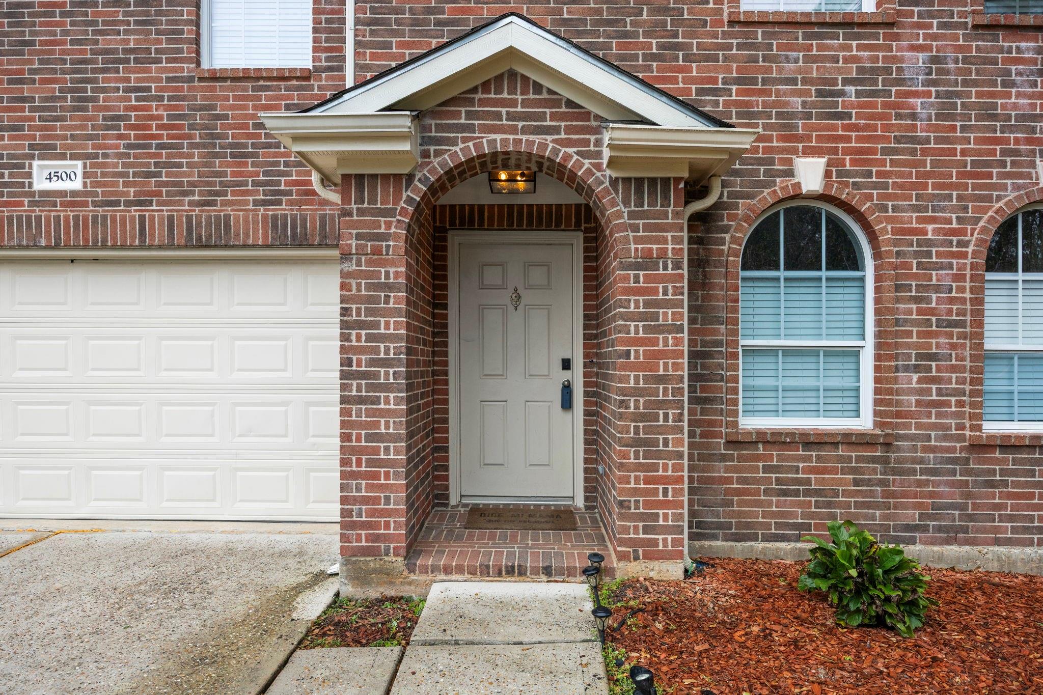 4500 Upland Circle Drive