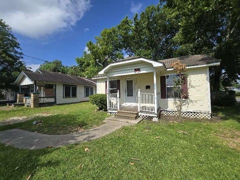 Photo of 200 S Magnolia Street, Highlands, TX 77562 (MLS # 21369715)