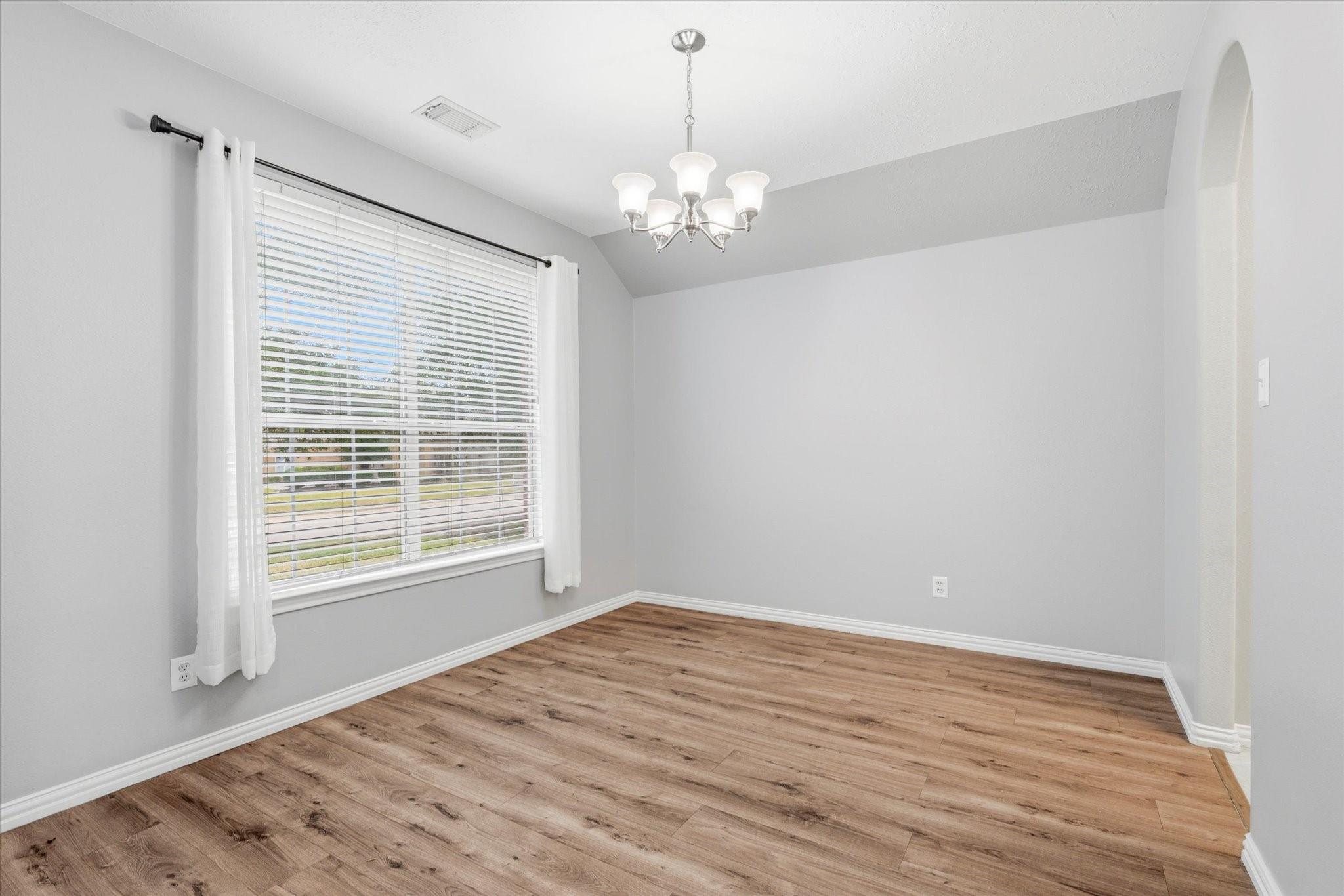 22028 Knights Cove Drive