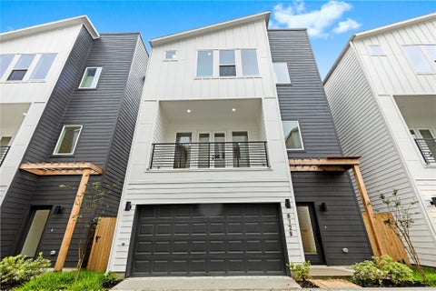 Photo of 812 Elkhart Street #B, Houston, TX 77091 (MLS # 83277065)