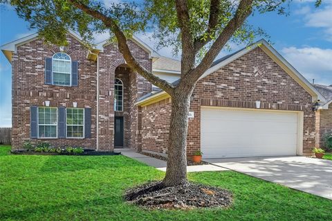 Photo of 7423 Garland Mist Lane, Richmond, TX 77407 (MLS # 71894125)