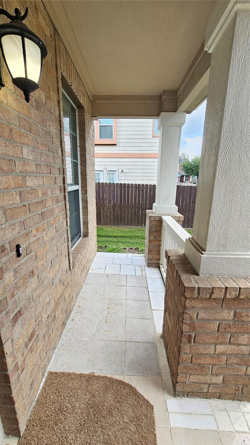 Photo of 7918 Barnes Ridge Lane, Houston, TX 77072 (MLS # 30193571)