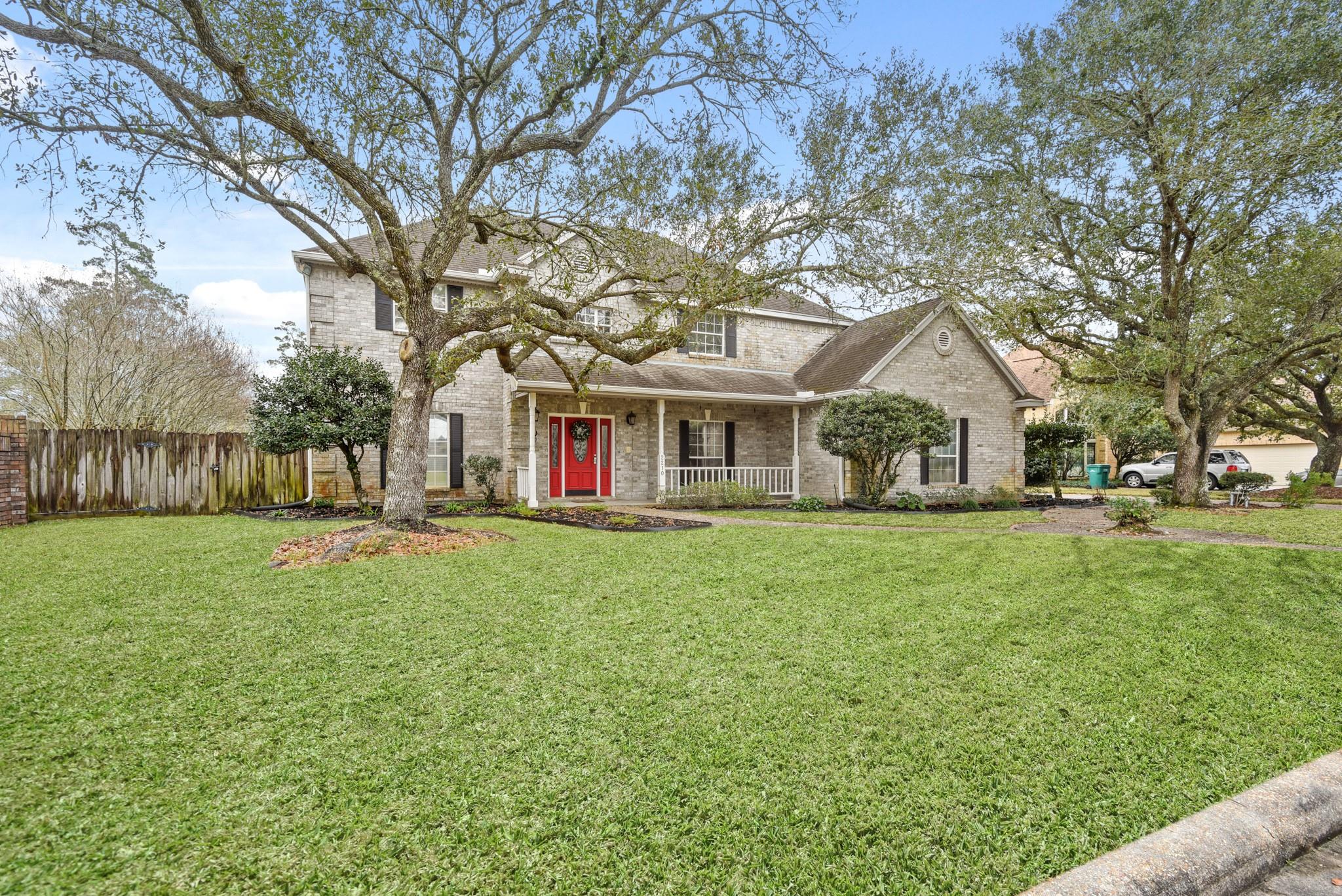 2210 Sunrise Oaks Drive