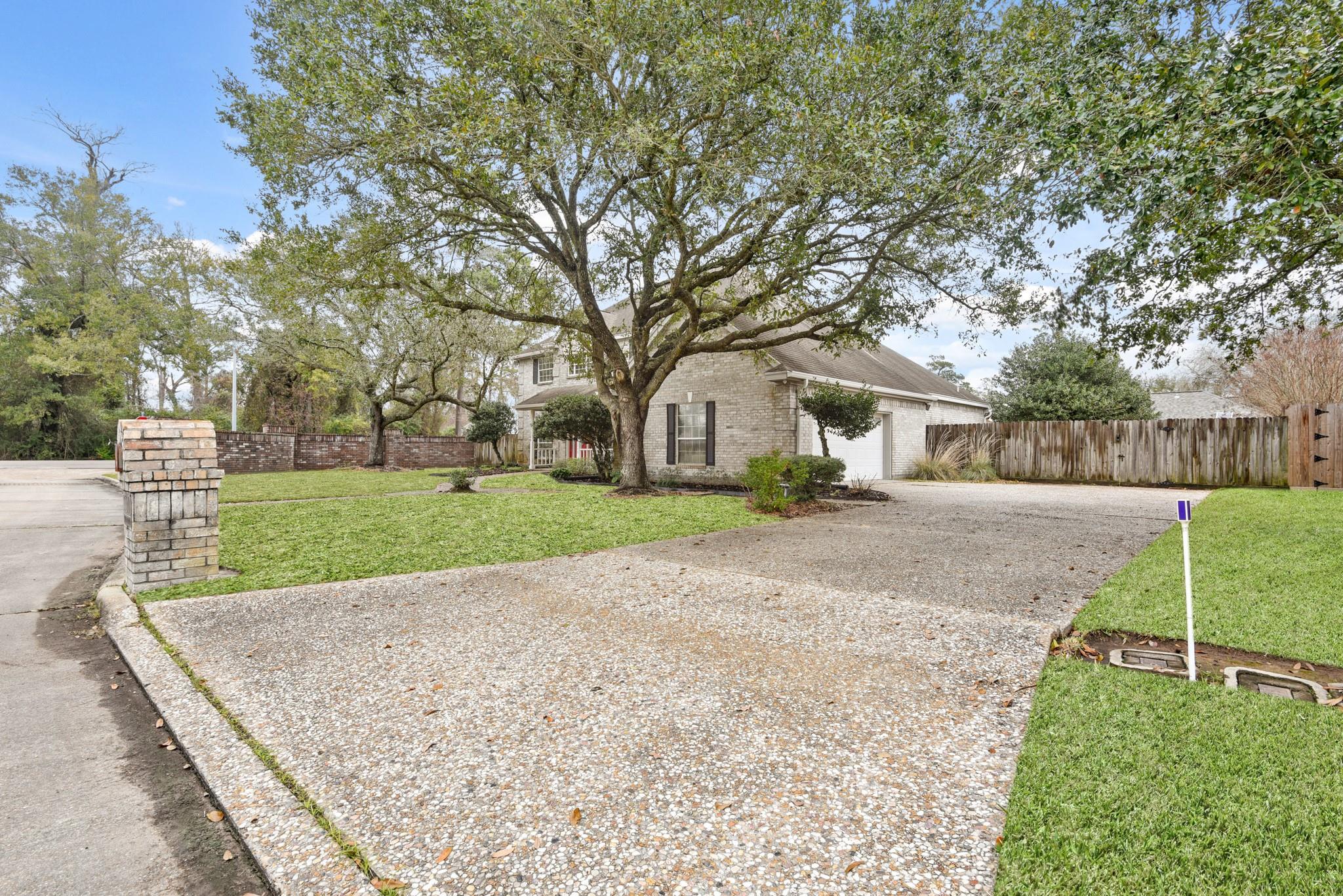 2210 Sunrise Oaks Drive