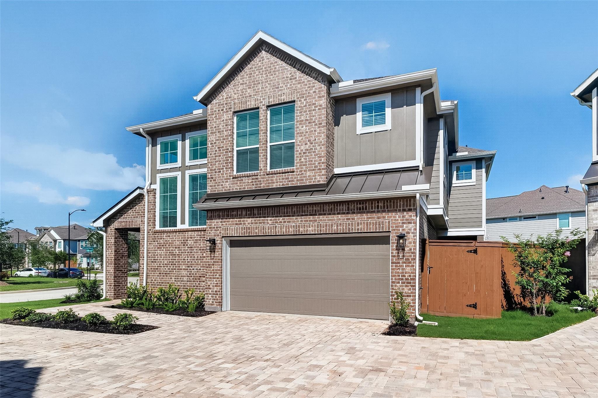 24011 Breezy Bank Trail