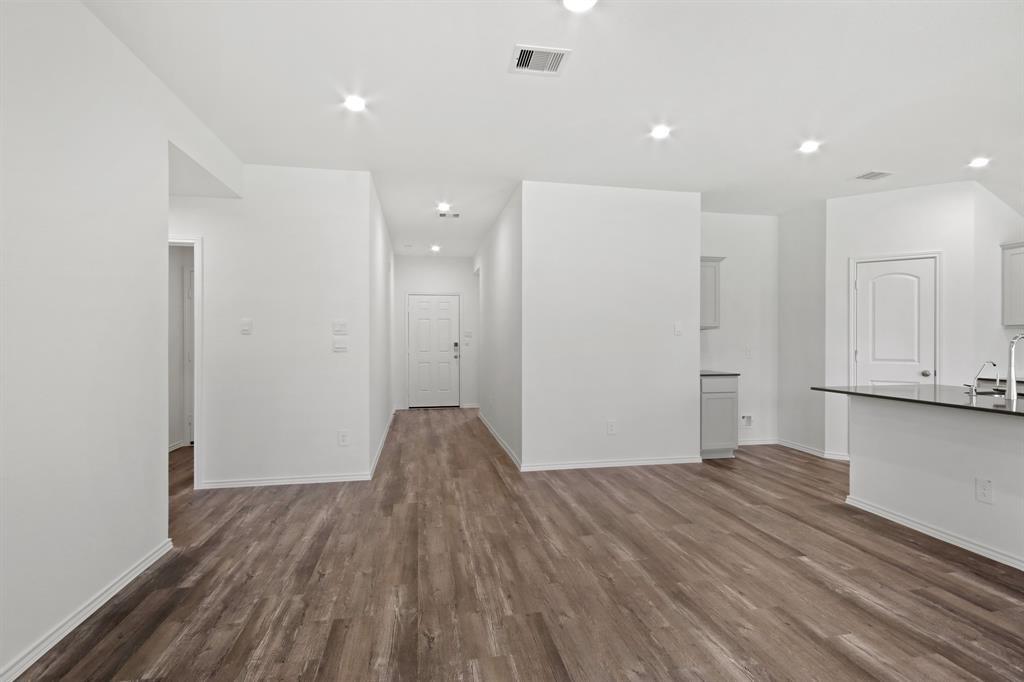 14207 Yellow Jacket Ct