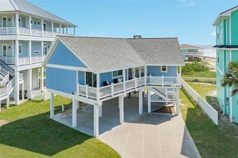 Photo of 4230 Pirates Drive, Galveston, TX 77554 (MLS # 20254035)