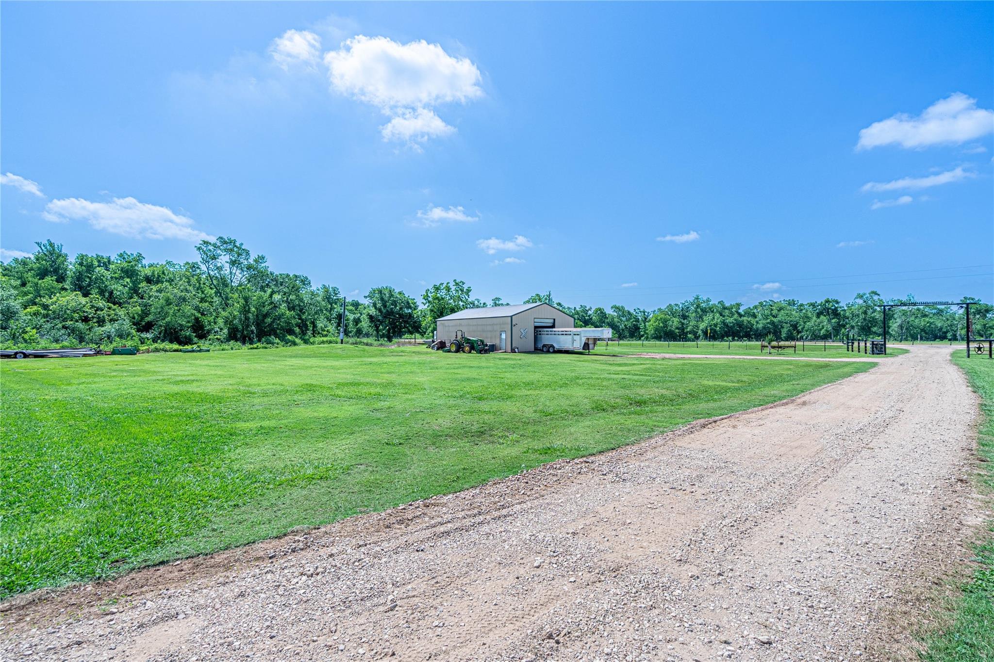 41800 Addie Gee Rd Road