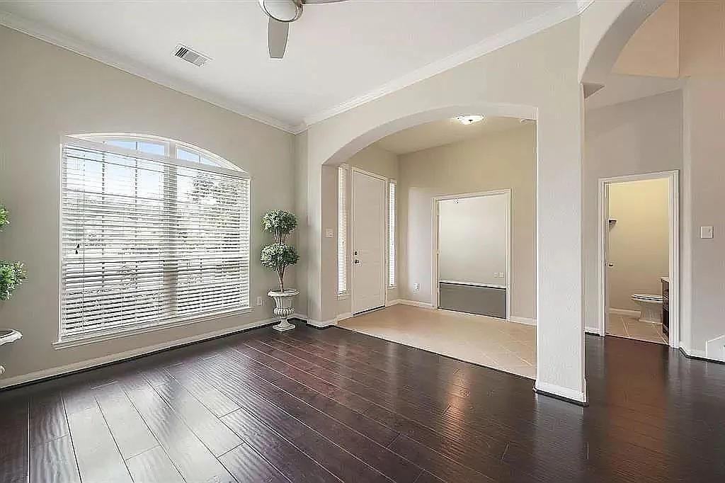 Photo of 3 Cinque Terre Drive, Missouri City, TX 77459 (MLS # 50764743)