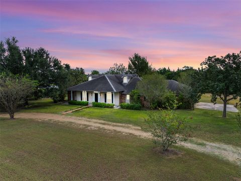 Photo of 6658 Old Independence Road, Brenham, TX 77833 (MLS # 6411353) Photo of 6658 Old Independence Road, Brenham, TX 77833 (MLS # 6411353)