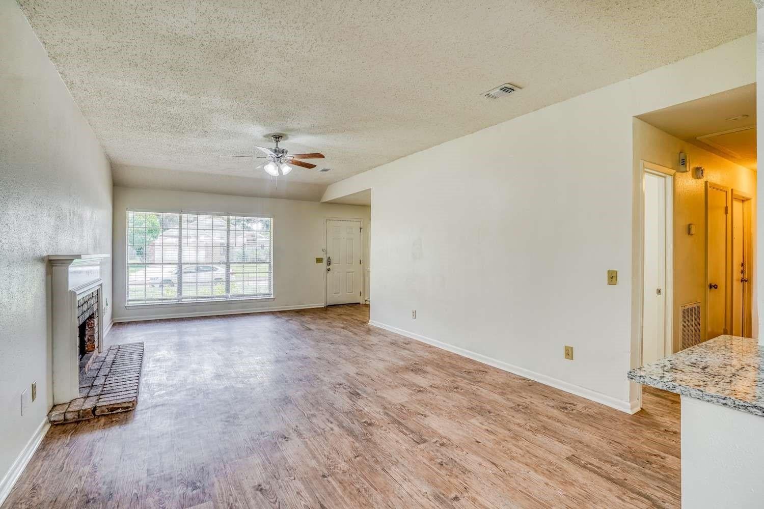 22614 Powell House Lane