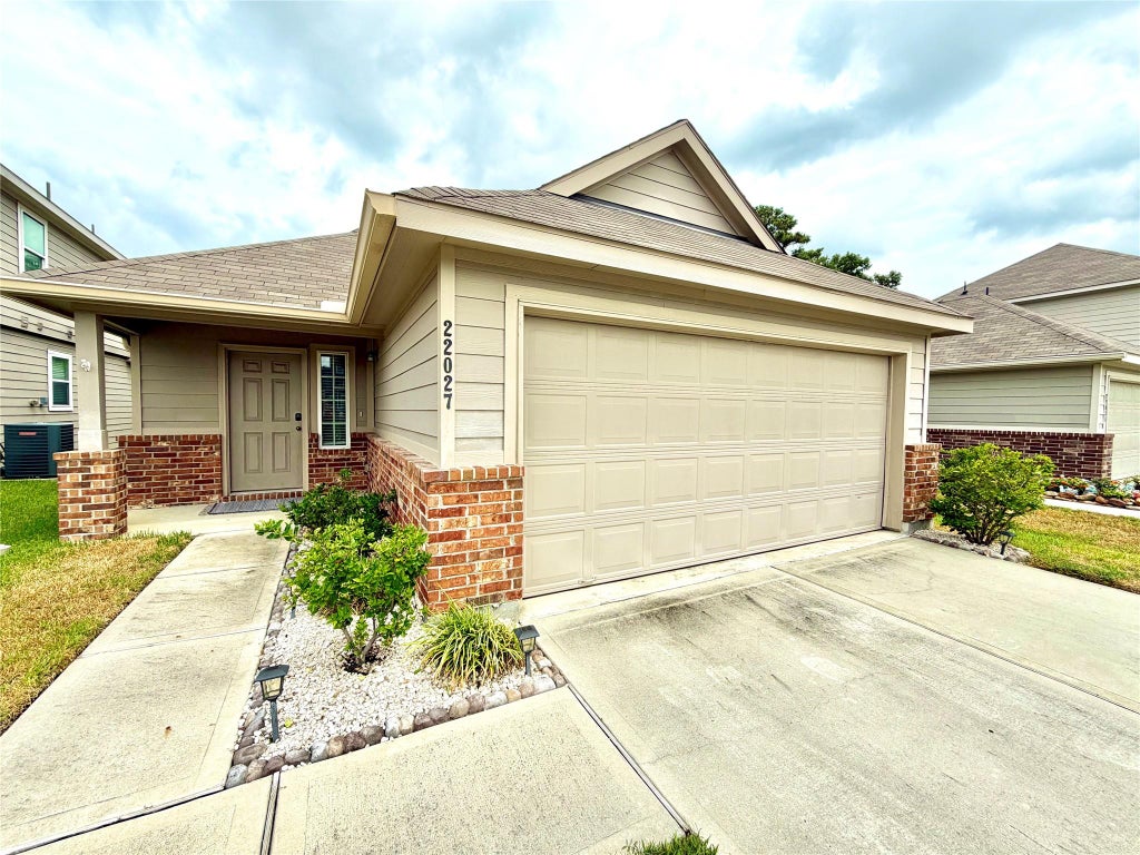 Photo of 22027 Cascade Mountain Drive, Porter, TX 77365 (MLS # 79314203)
