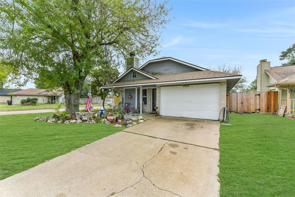 Photo of 13703 Vickston Lane, Houston, TX 77014 (MLS # 93616697)