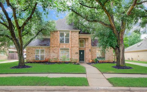 Photo of 22523 Wildwood Grove Drive, Katy, TX 77450 (MLS # 20472954)