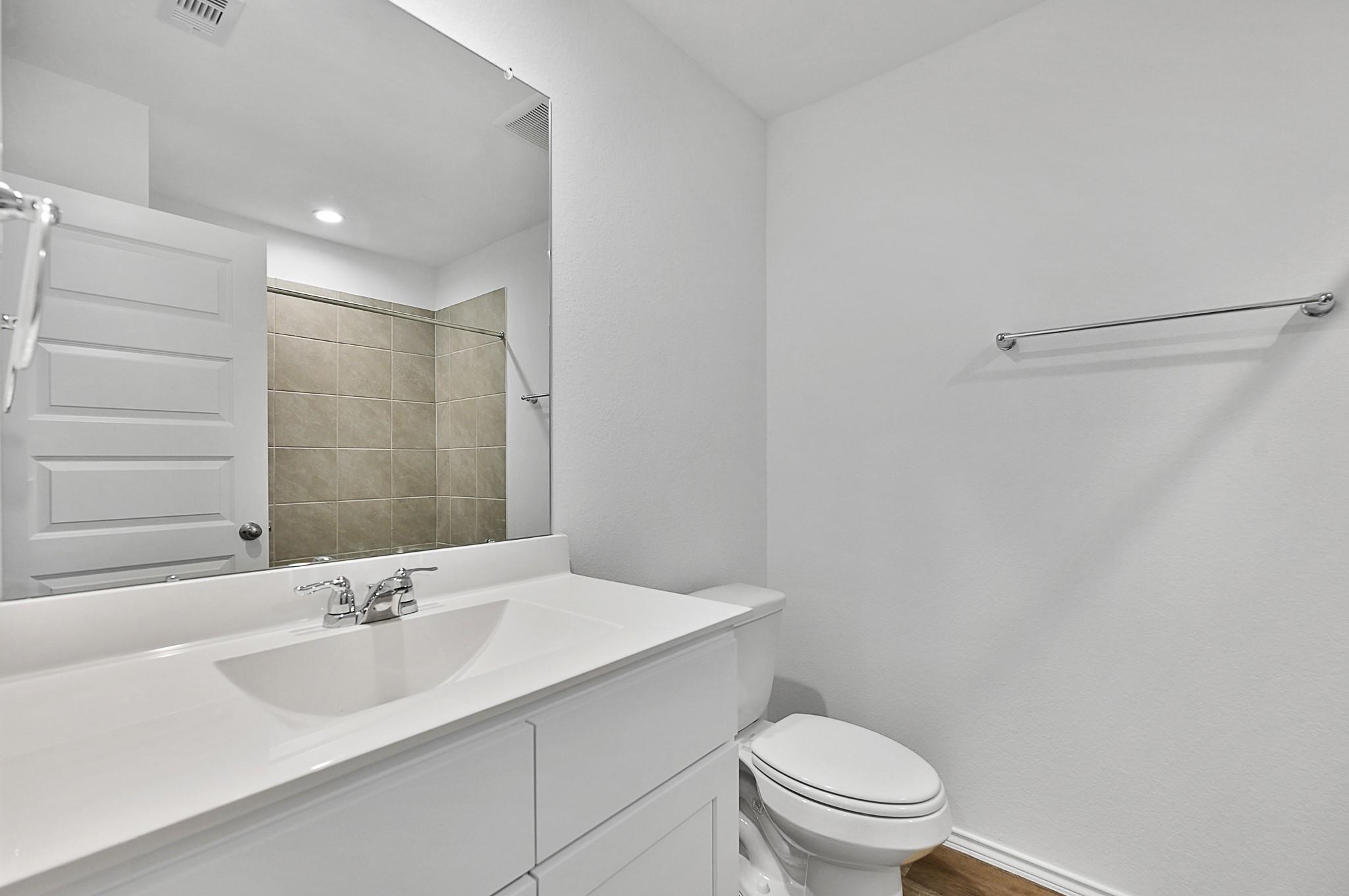 30523 Carter Cove