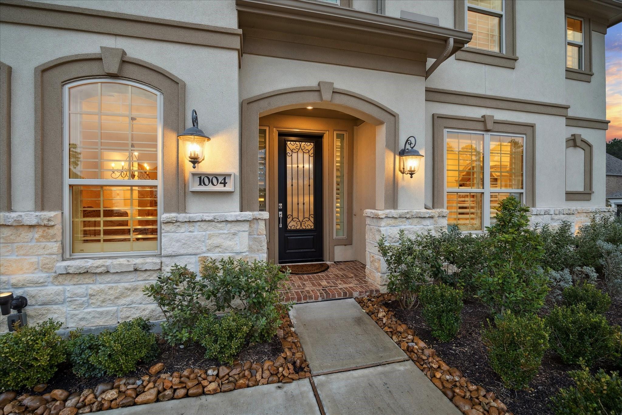 1004 Ivy Meadow Lane